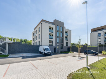 Pronájem bytu 2+kk, Pekařova, Bohnice, 24900 Kč/měs, 47 m2 - 15