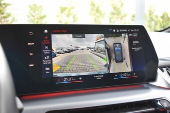 BMW 218d ActiveTourer ///MSPORT DPH ČR 1.MAJITEL - 15