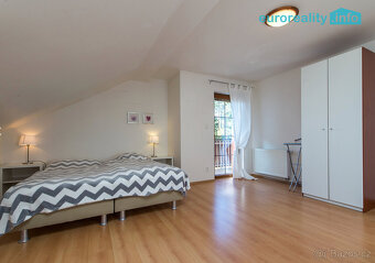 Prodej, rodinný dům 5+kk, 220 m², pozemek, 447 m², Lipno nad - 15