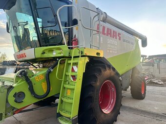 Sklízecí mlátička Claas Lexion 580, rok výroby 2010, žací li - 15