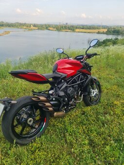 Mv agusta brutale 800 - 15
