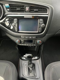 Kia Ceed 1.6 CRDi / Automat / Exclusive - 15