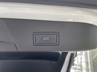 Volkswagen ID.4 Pro 82kWh 360 kamera MatrixLED - 15