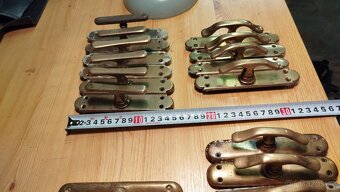 Mosazné kování - 15