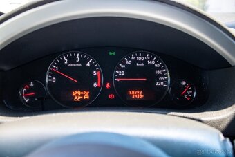 Nissan Pathfinder 2.5 dCi SE - 15