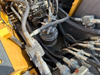 Pásový bagr VOLVO EC220EL - 15