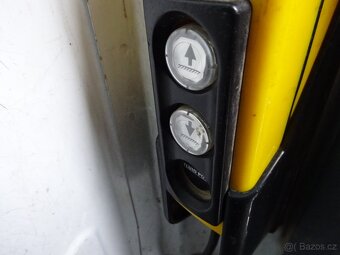 Ford Transit 2,4 TDCI,garance km - 15