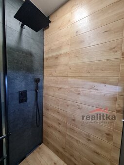 Pronájem bytu 2+1 s lodžií na Purkyňově ul. v Opavě - 15