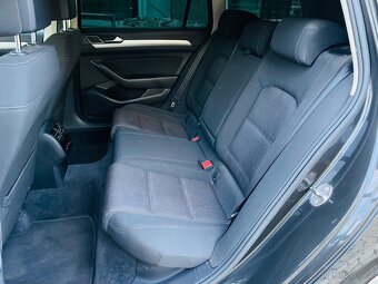 Volkswagen Passat 2.0TDI MANUÁL NAVI VÝHŘEV SENZORY SERVISKA - 15
