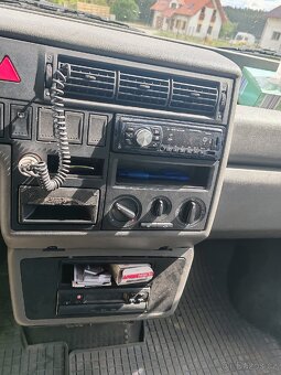 VW T4 2.5TDI 75KW FITZEL Odtahový speciál - 15