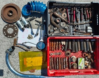 ND jawa čz motocykl panelka kývačka aj mota drobné díly apod - 15
