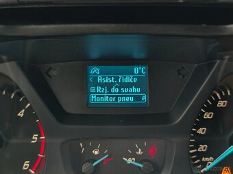 Ford Transit Custom 2.0EcoBlue ÚPRAVA PRO VOZÍČKÁŘE - 15