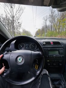 Škoda Octavia 1.9 tdi 77kw - 15