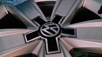 Alu kola 5x112 r17 Istanbul originál vw Passat b8 letní pneu - 15