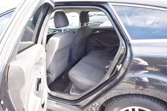 FORD FOCUS KOMBI 2,0 TDCI,TITANIUM,1.MAJITEL,NAVI,SERVISKA - 15