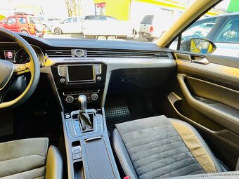 VOLKSWAGEN PASSAT 2.0 TDI 140 kW DSG  NAJETO JEN 55 TIS KM - 15