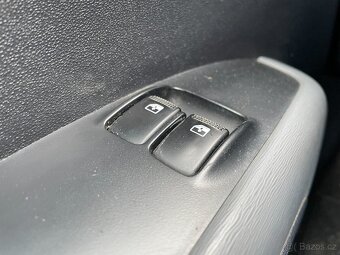 Hyundai i10 1.1 48KW, 2010, 1. Majitel - 15