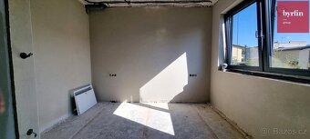 Prodej novostavby rodinného domu, 133 m2 se zahradou, pozeme - 15