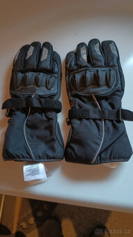 helmy +oblečení, alarm, boty, rukavice atd. - 15