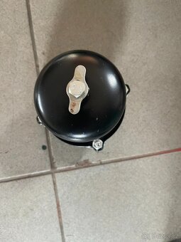 Přodám komplekt pneumatik na Belorus 320.4: 422.4 - 15