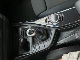 BMW 118d F20 r.v. 2014, manuál, Sport Line - 15