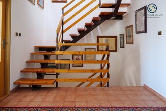 Prodej rodinného domu 375 m², pozemek 123 m² Praha - Háje - 15