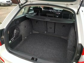 ŠKODA OCTAVIA COM III 4x4,2,0 TDi,ESP,KLIMA,ČR.SERVISKA - 15