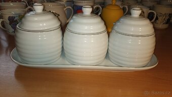 Sbírka porcelánových a keramickych hrníčků - 15