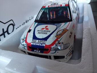 Volkswagen, Ford, Mitsubishi, Audi a Toyota  1:18 Ottomobile - 15