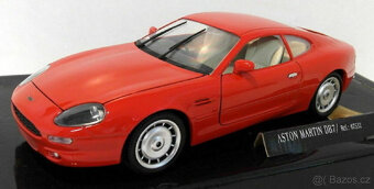 1:18 Rarita Aston Martin V8 Vantage od AutoArt - 15