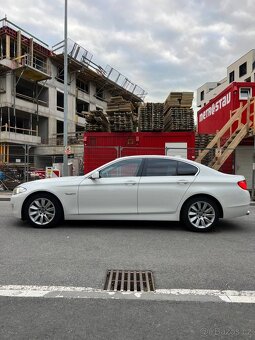 BMW Řada 5, 3.0 TDI malý najezd - 15