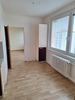 Na pronájem byt 3+1(72 m2) v Třebíči-Borovině,ul.Z.odboje - 15