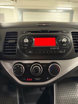 Kia Picanto 1.0 51kw AC - 15