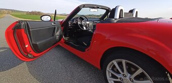 MX-5 NC 1.8i, 2006, pevná + plátěná střecha - 15