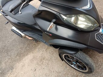 Piaggio mp3 500 ABS,ASR cz doklady v ceně černá 3 - 15