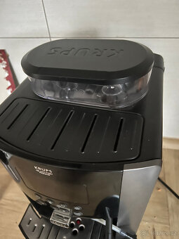 Kávovar Krups EA 819E Arabica Latte Quattro Force - TOP - 15