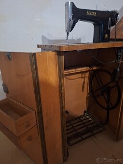 Šicí stroje - 15