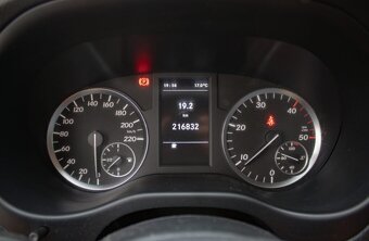 Mercedes-Benz Vito 114 CDI – 9-miestne - 15