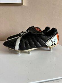 Kopačky Umbro X-200 Exo Skeleton vel. 42,5 - 15