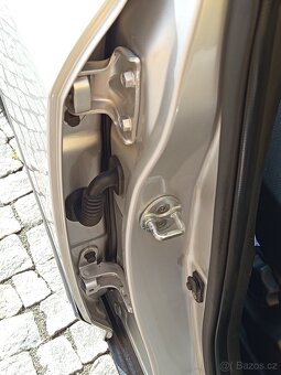 Kia Ceed 1.4i 80kW - 2009, 135.000KM, PO ROZVODECH - 15