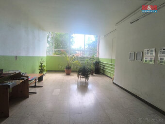 Pronájem bytu 3+kk, 74 m², Chomutov, ul. Kundratická - 15