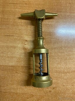 Sběratel nabízí staré vývrtky - 15