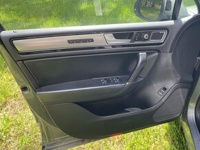 Vw touareg 3.0 tdi 192kw facelift 2016 R-line - 15