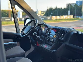 Peugeot Boxer 2019 2.2 103kw L3H2 / 6 míst / ČR - 15