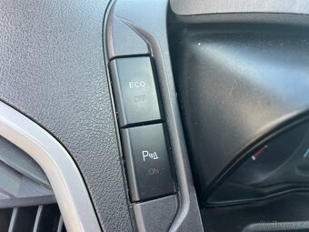 Ford Transit Custom, 2,2 TDCI 9 míst, tažné - 15