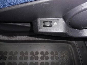 Peugeot 807, 2,2 HDI 1 - 15