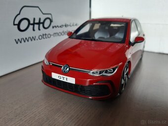 Renault  a  Volkswagen   1:18   Ottomobile - 15