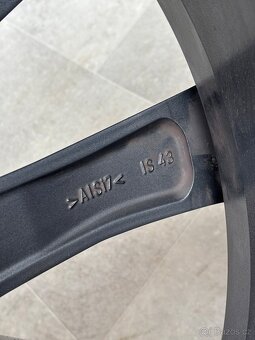 BMW R22 X7 Bmw Individual 22” Styling 758 5x112 - 15