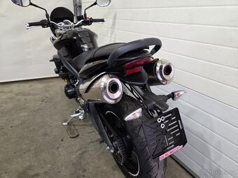 Triumph Street Triple 675 - 15