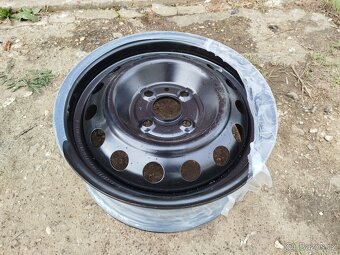 Letní/zimni pneu - 15